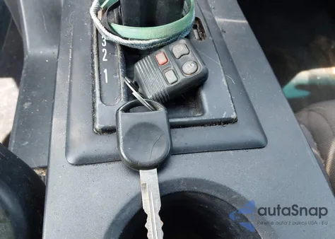 2008 Ford Mustang V6 Deluxe/V6 Premium from USA, damaged, VIN 1ZVHT80N685119283